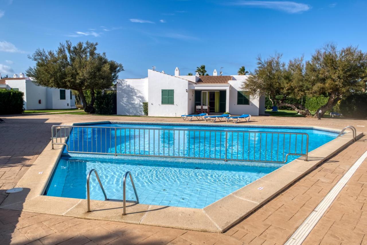 Apartamentos Las Golondrinas Cala'N Bosch  Exterior foto